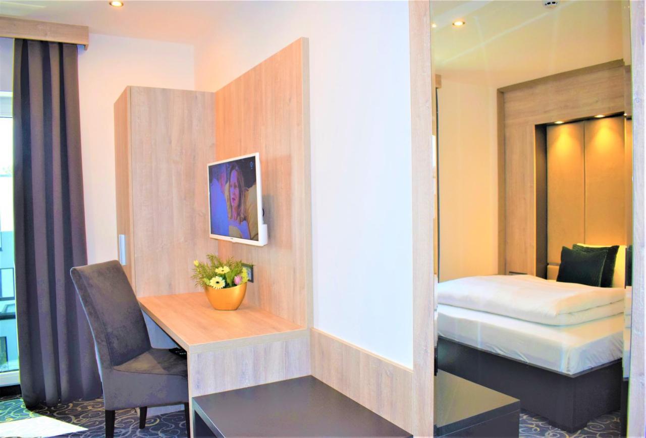 The Staycation By Lehmann Hotels Sindelfingen Exteriör bild