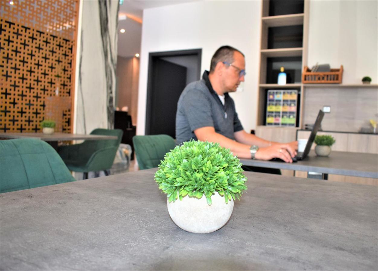 The Staycation By Lehmann Hotels Sindelfingen Exteriör bild