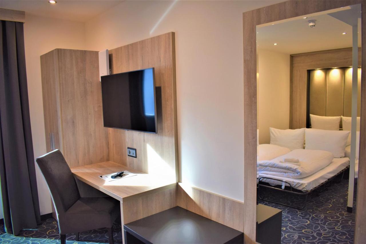 The Staycation By Lehmann Hotels Sindelfingen Exteriör bild
